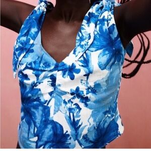 Zara Floral blue and white top Size M